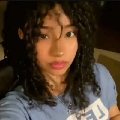 Elena thumbnail