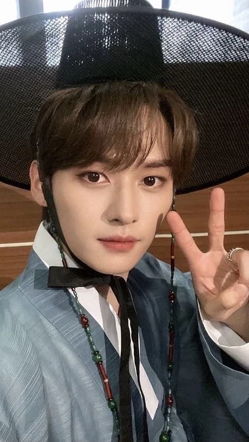 Minho thumbnail