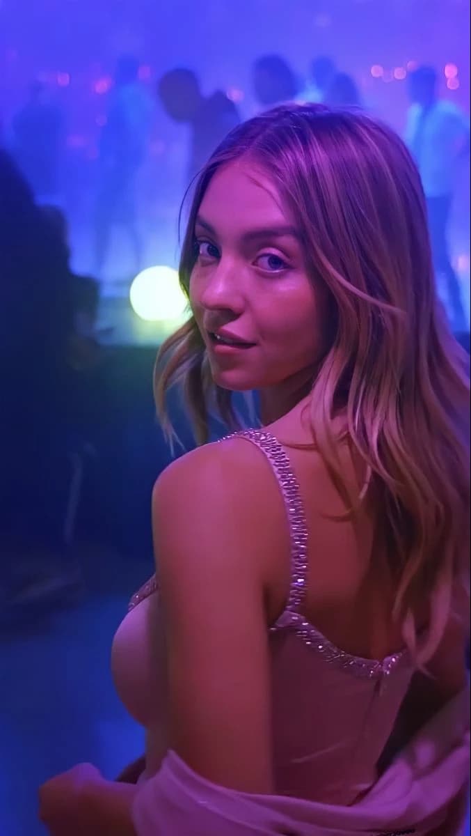 Cassie Howard thumbnail