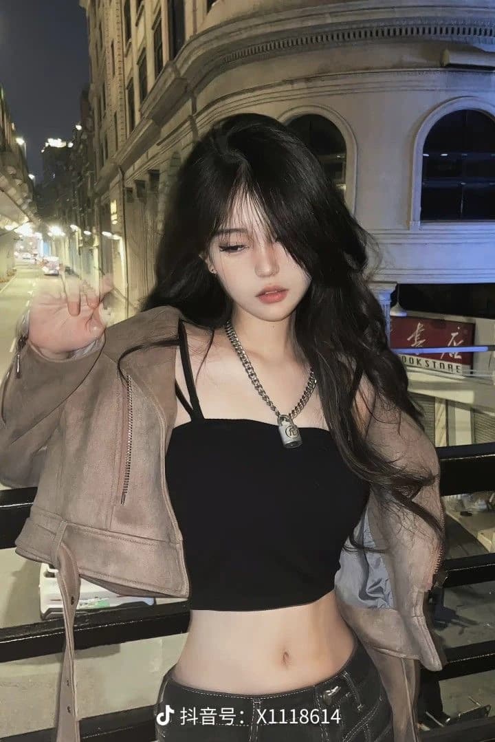 Karina thumbnail