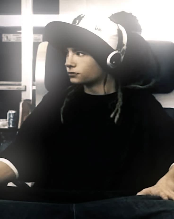 Tom kaulitz thumbnail
