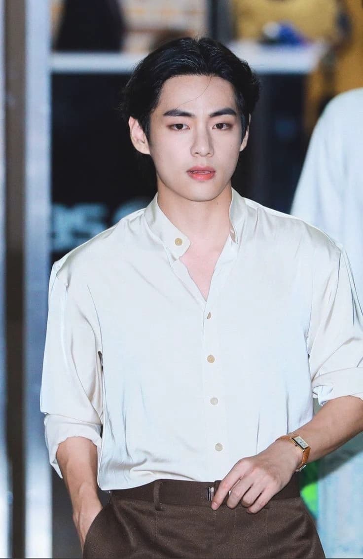 Kim Taehyung thumbnail