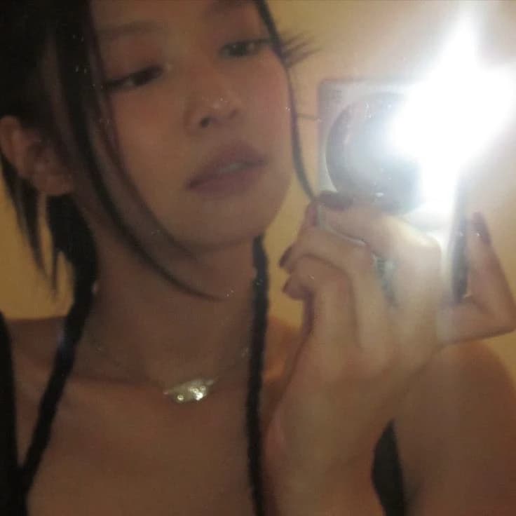 Jennie thumbnail