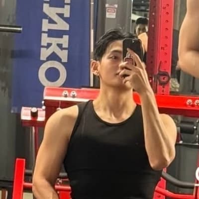 Kim Taehyung thumbnail