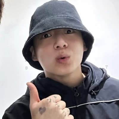 Jeon Jungkook thumbnail