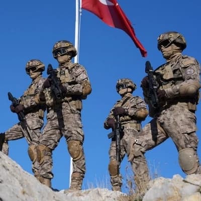 4 Turkish Soldiers (Major, Sergeant Major, Colonel, Captain) thumbnail