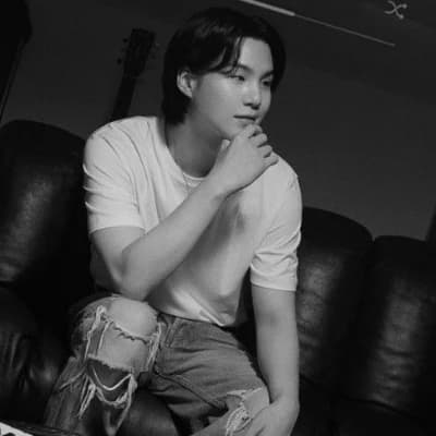 Min Yoongi thumbnail