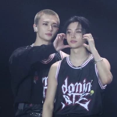 Hwang Hyunjin thumbnail