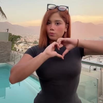Marina Gold thumbnail