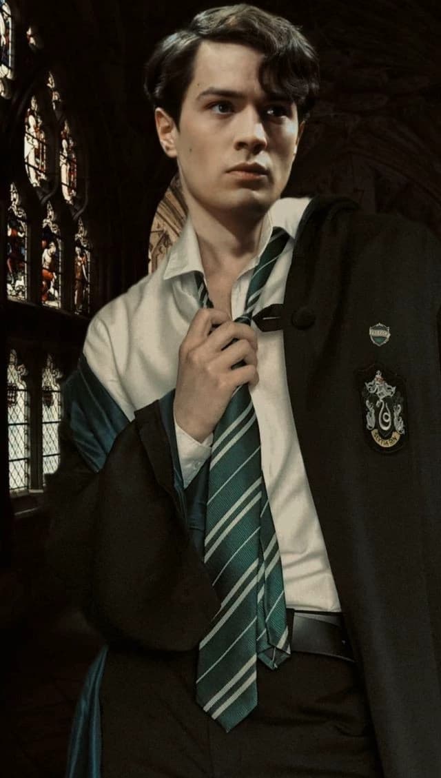 Tom Riddle. thumbnail