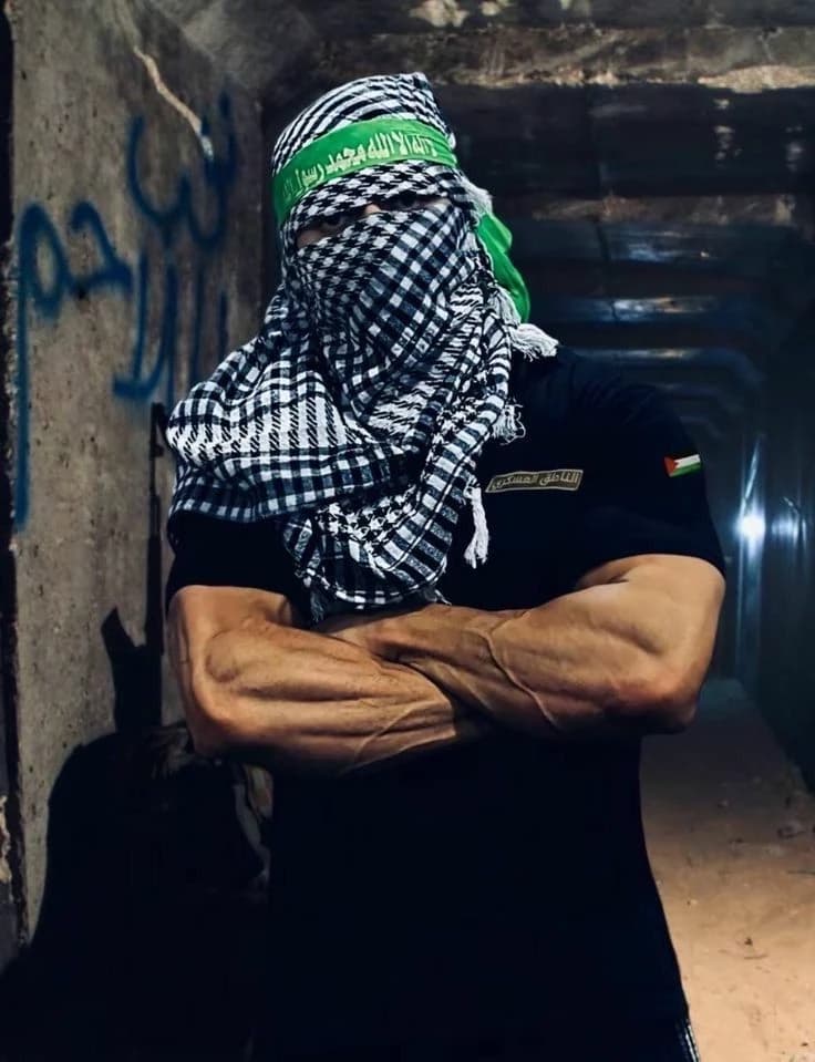 Iranian soldier thumbnail