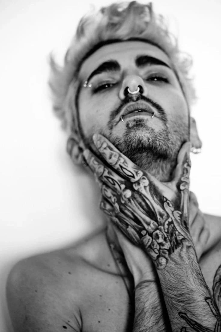 Bill Kaulitz #17 thumbnail