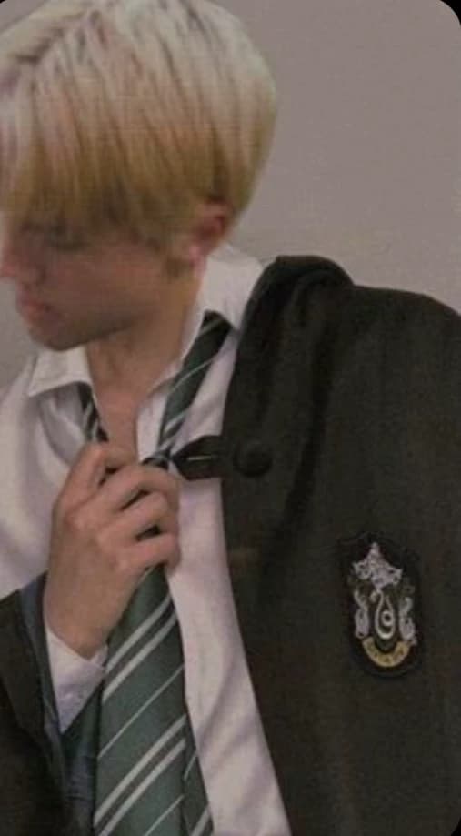 Draco malfoy thumbnail