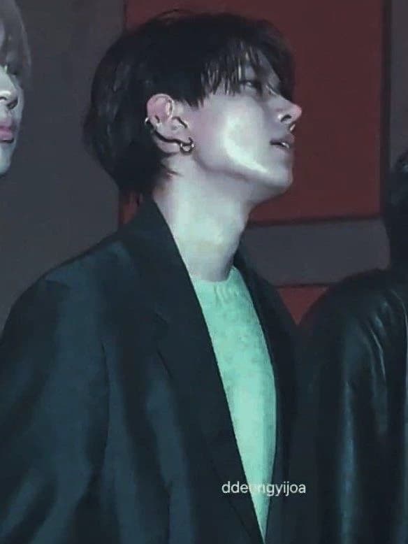 Lee Heeseung thumbnail