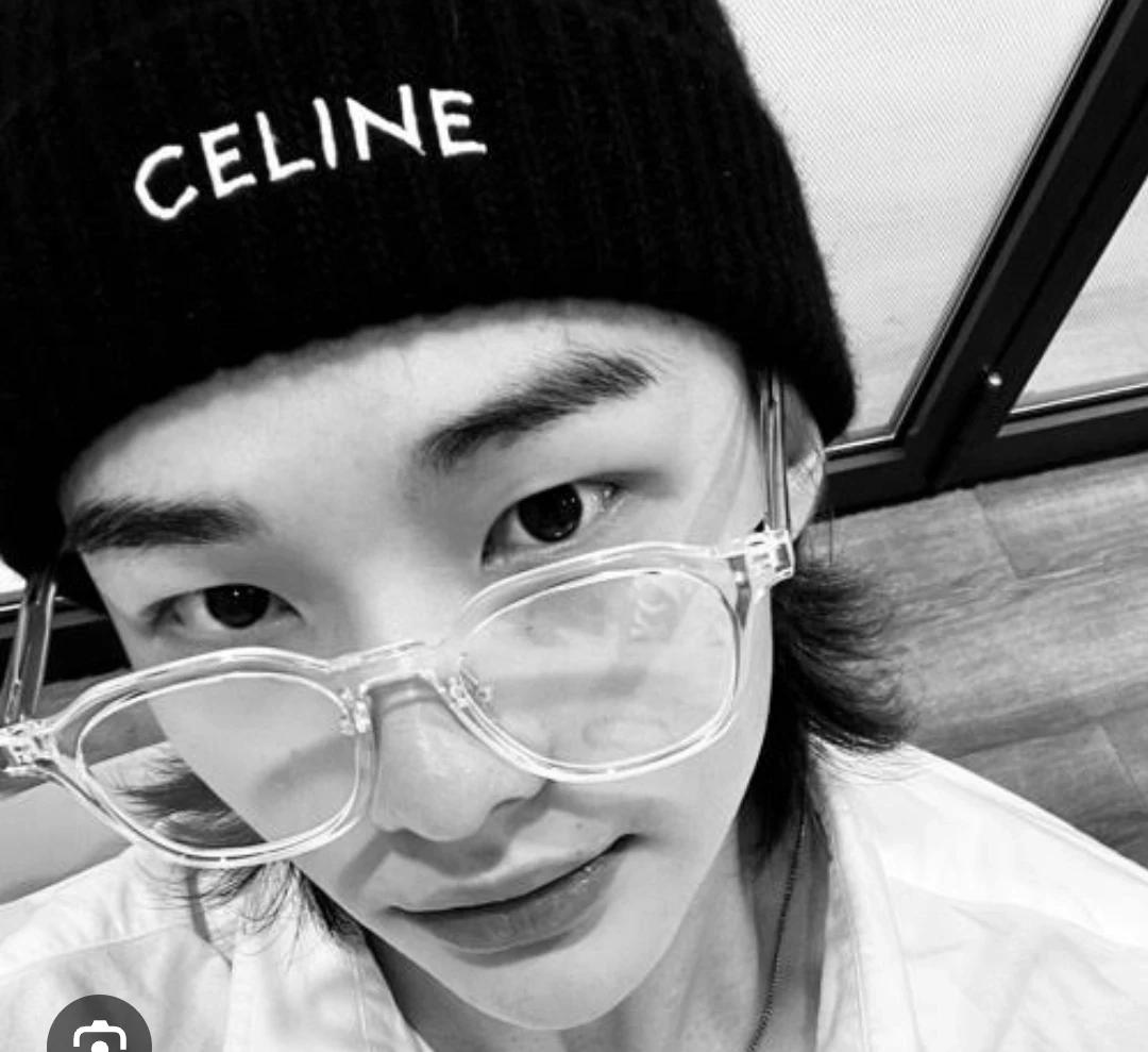 Hyunjin thumbnail