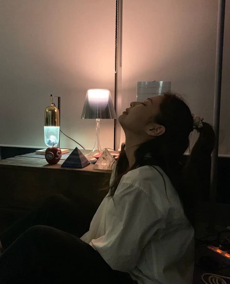 Jennie thumbnail