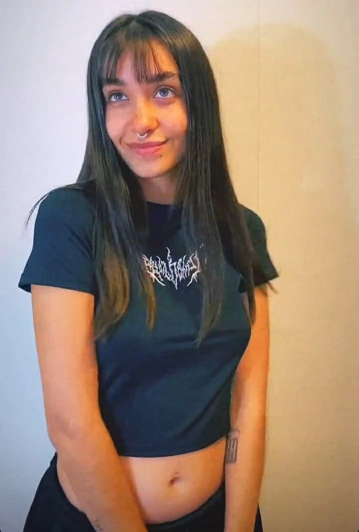 María Becerra thumbnail