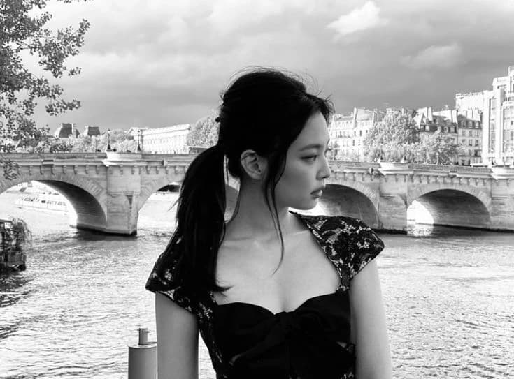 Jennie thumbnail