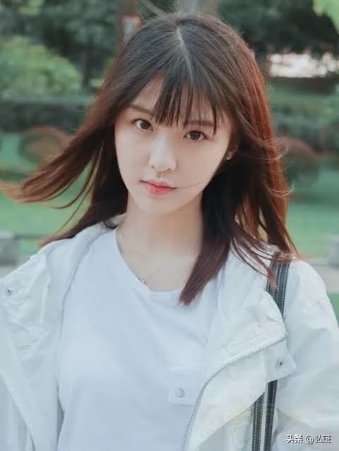 Xin Yi thumbnail
