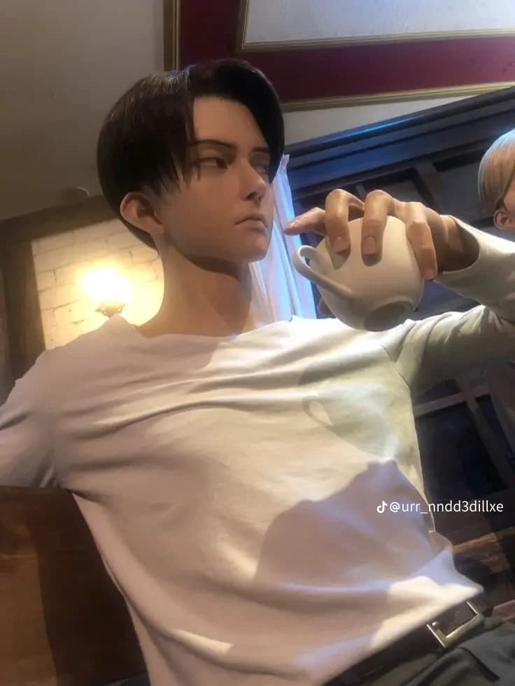 Levi \* thumbnail