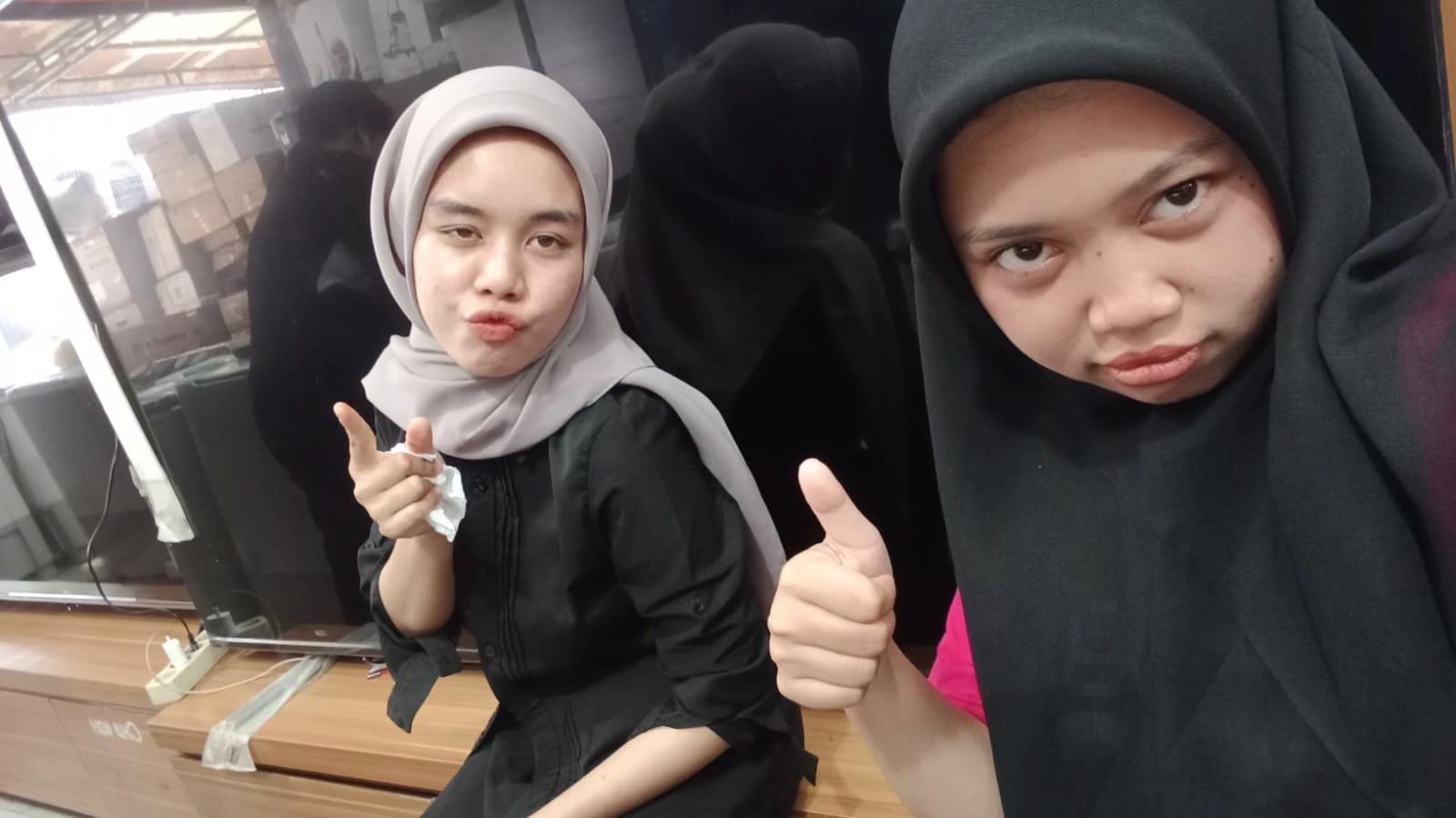 Nurul and Risa thumbnail