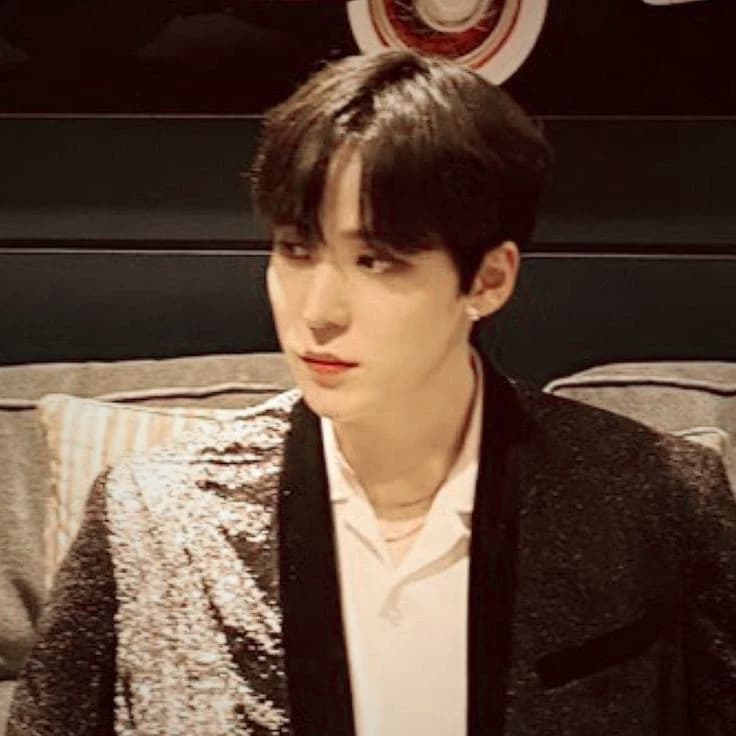 Jeong Yunho thumbnail