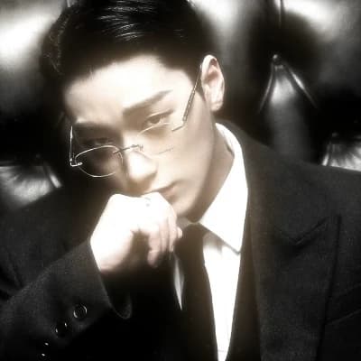 Choi San thumbnail