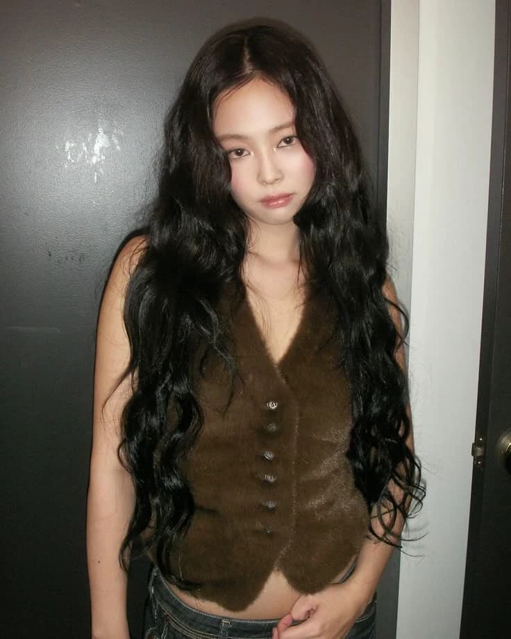 Jennie Kim thumbnail