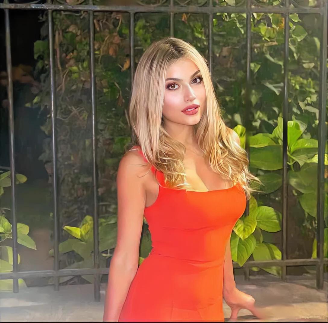 Lola thumbnail