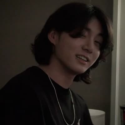 Jeon Jungkook thumbnail
