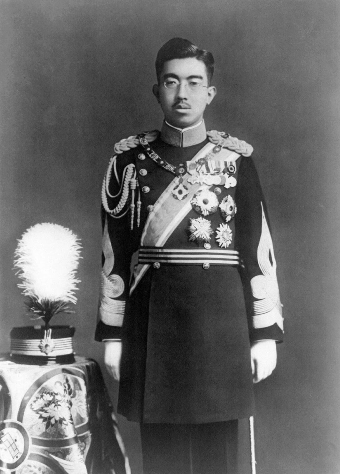 Emperor Hirohito thumbnail