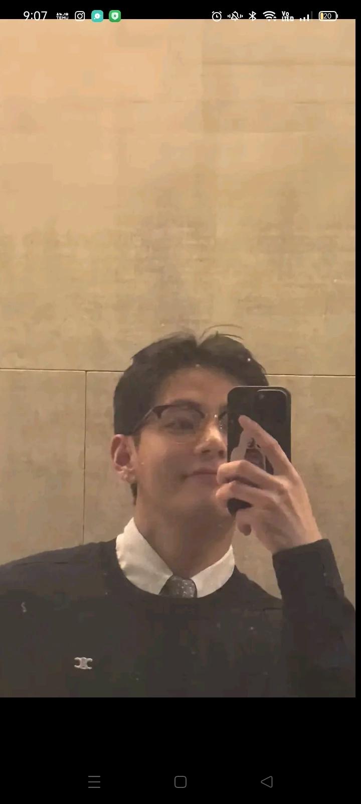 Kim Taehyung thumbnail