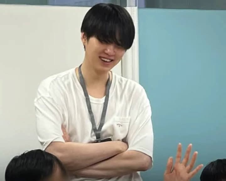 Min yoongi thumbnail