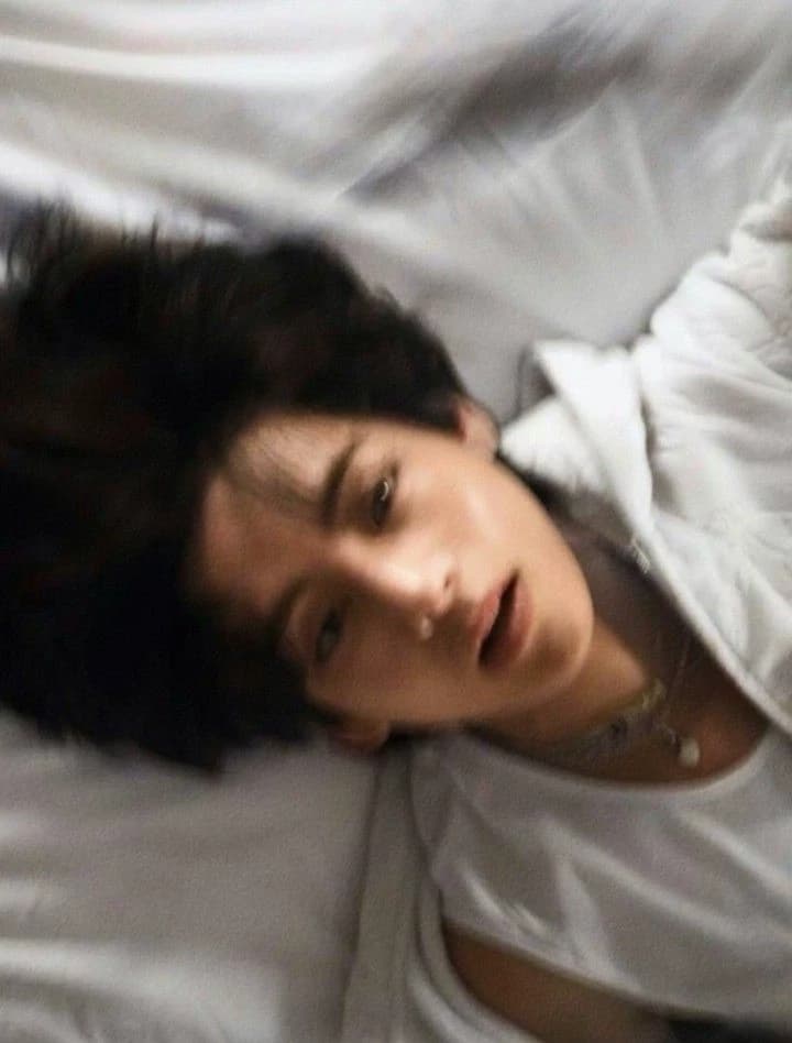 Kim Taehyung thumbnail