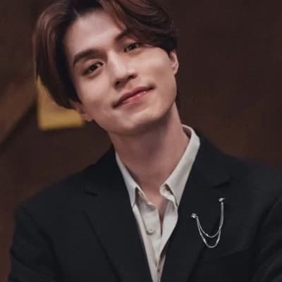 Lee Dong Wook thumbnail