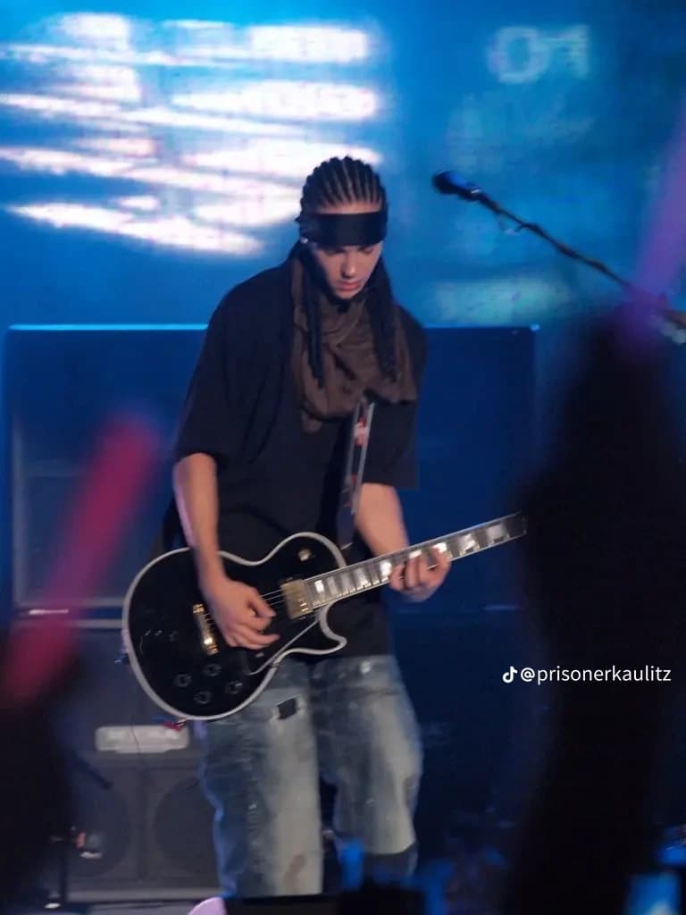 Tom kaulitz thumbnail