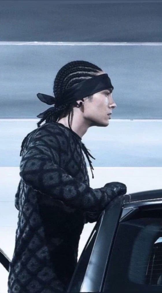 Tom Kaulitz thumbnail