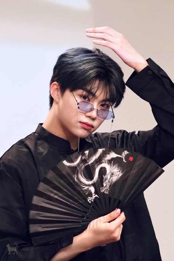 Park Gunwook  thumbnail