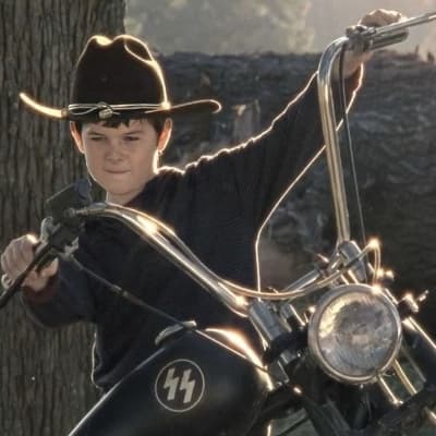 Carl Grimes thumbnail