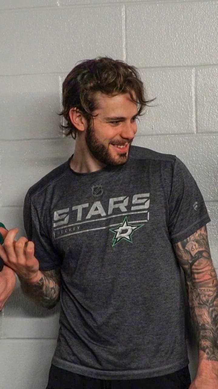 Tyler seguin thumbnail