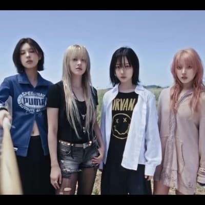 NMIXX (Cruel World) thumbnail