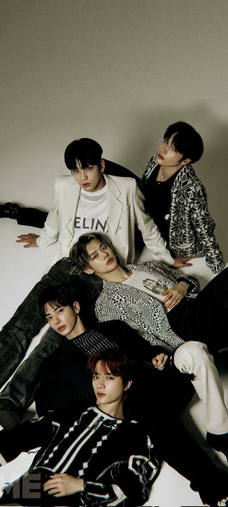 (TXT) Tomorrow x Together thumbnail