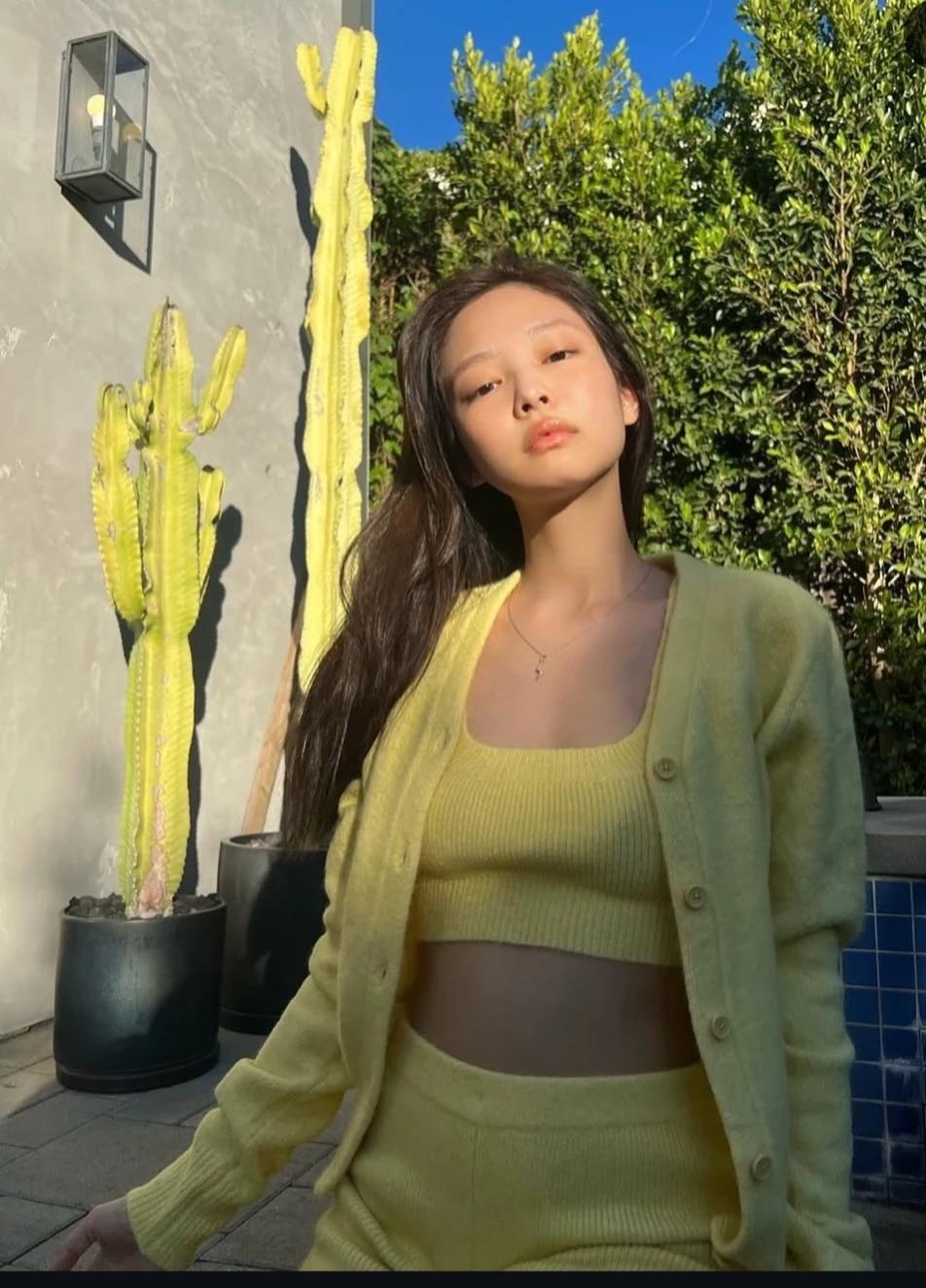 Kim Jennie thumbnail