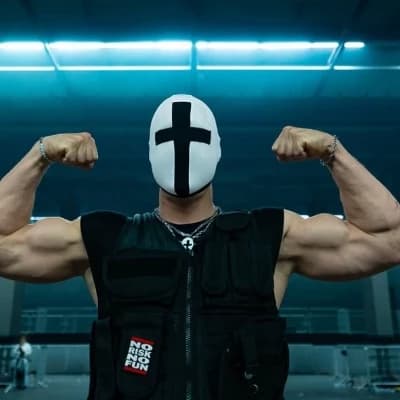 Holy Priest thumbnail