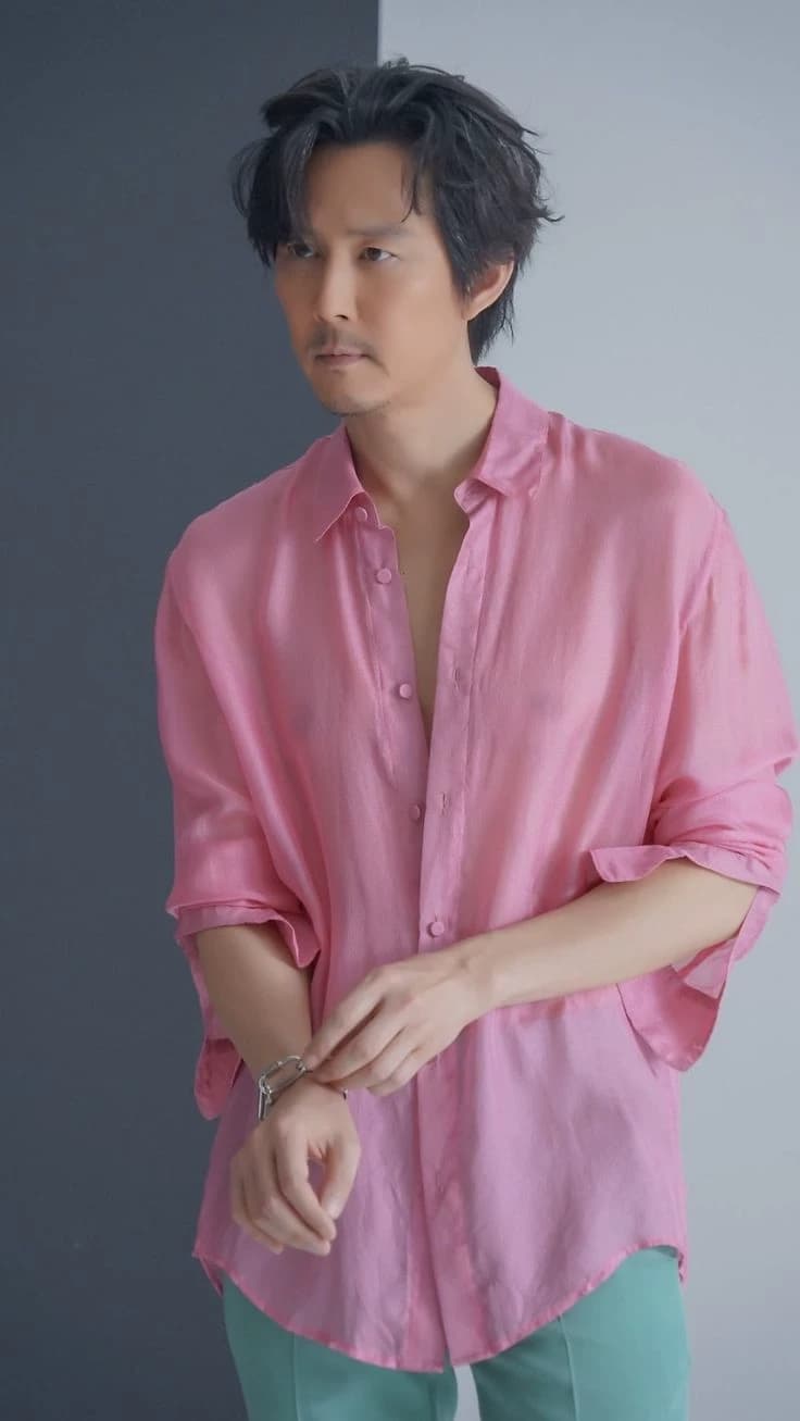 read Jung-Jae (fourth partner) thumbnail