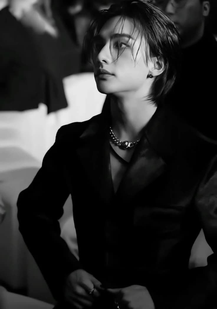 Hyunjin thumbnail