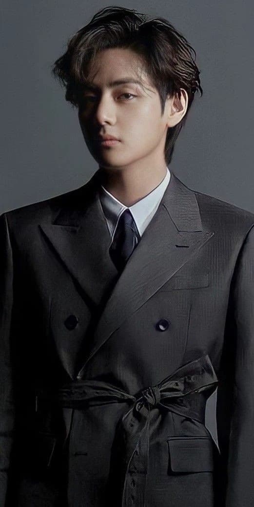 Kim Taehyung thumbnail