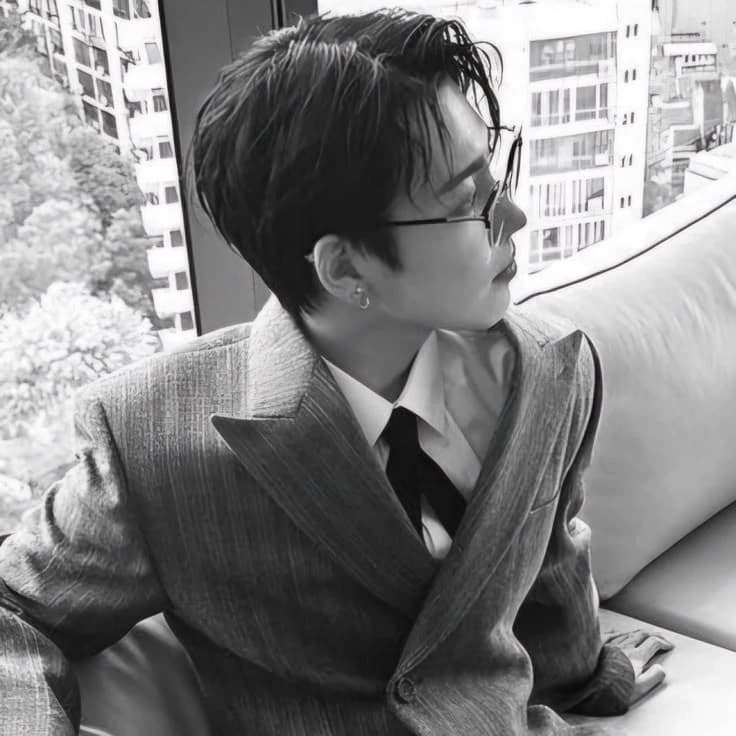 Kim Hongjoong thumbnail