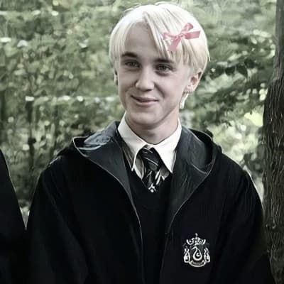 Draco Malfoy thumbnail