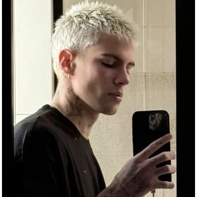 Alex thumbnail